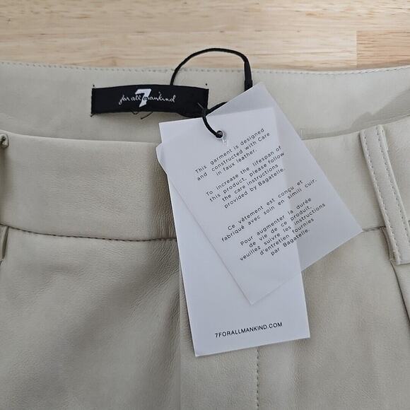 NWT 7‎ For All Mankind Camel Tan Vegan Leather Shorts Size Large Neutral Minimal - Picture 3 of 12